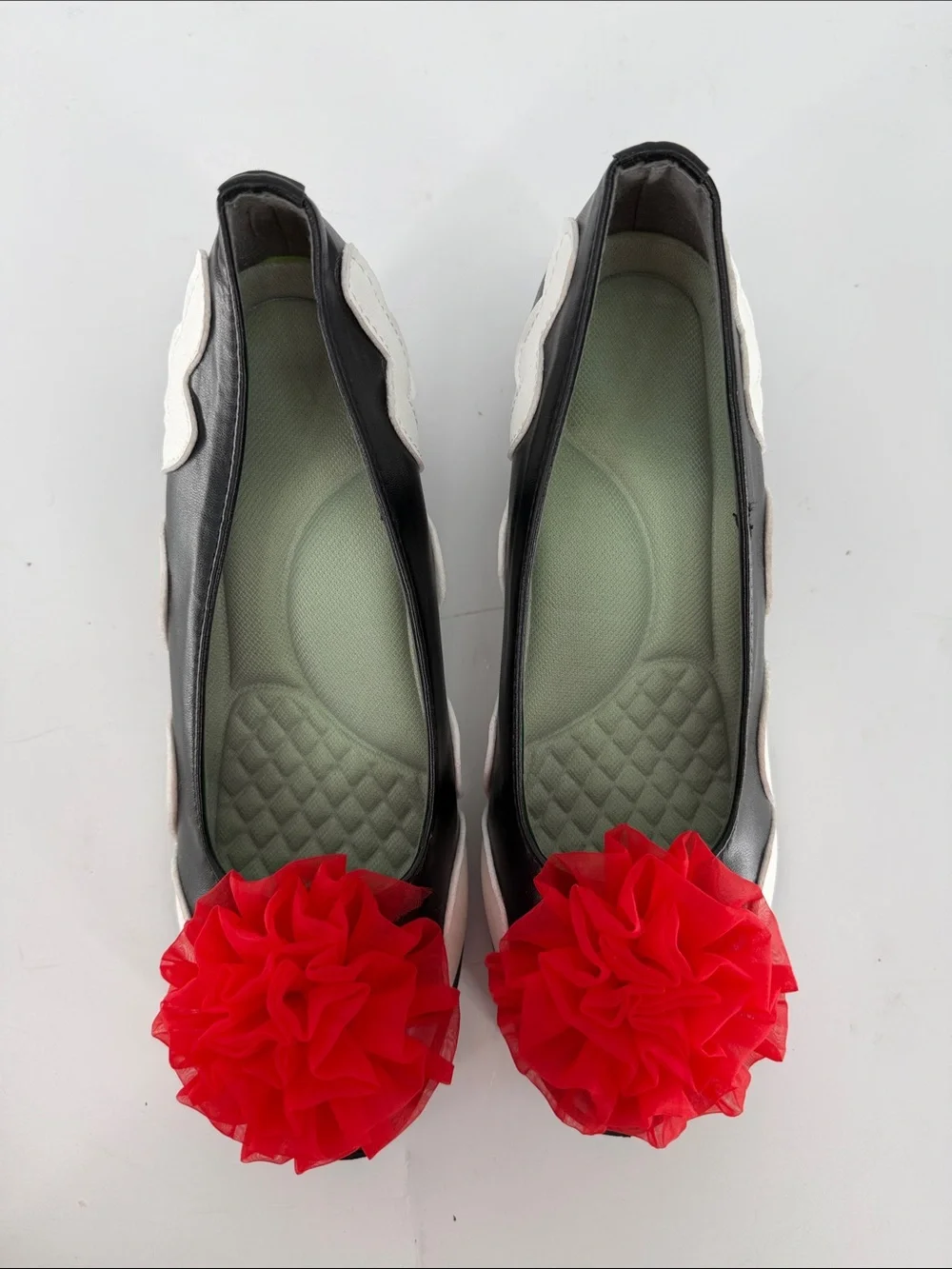 Pennywise Clown Costume Shoes Black White Red Pom Flats Sz 8